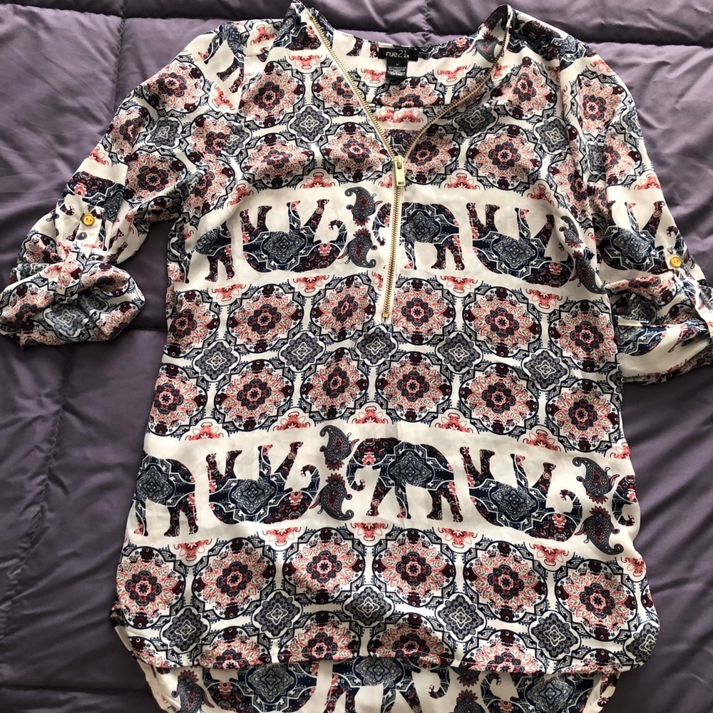 RUE 21 DRESSY BLOUSE